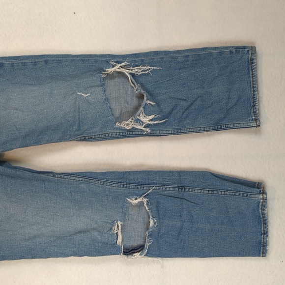 Abercrombie & Fitch Distressed High Rise Ankle Jeans 2 - Picture 3 of 4